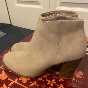 Ankle booties!